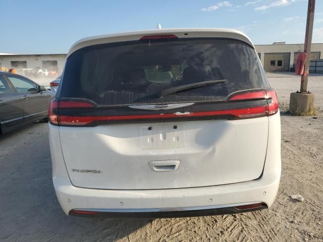 2021 Chrysler Pacifica Touring