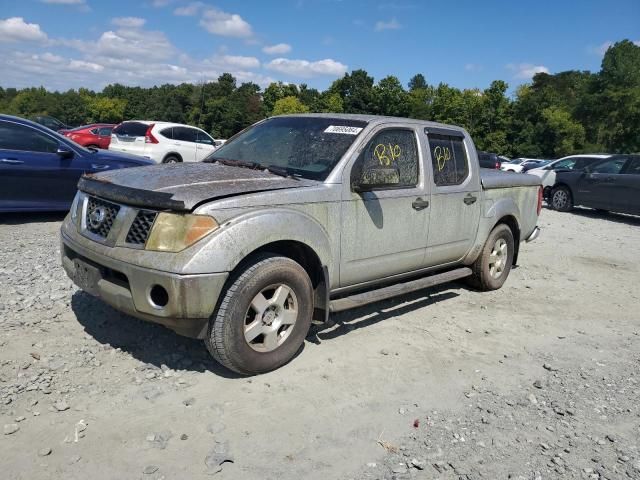 2005 Nissan Frontier Crew Cab LE