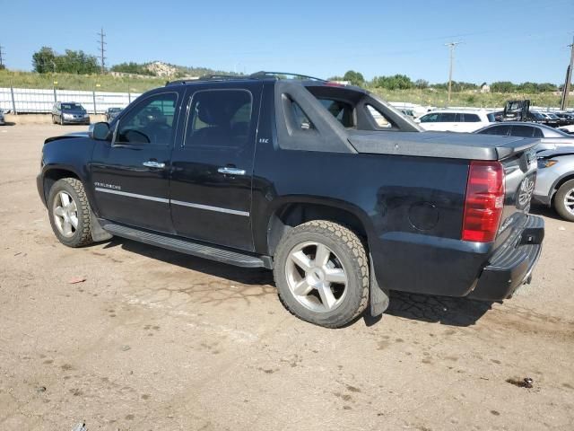 2011 Chevrolet Avalanche LTZ