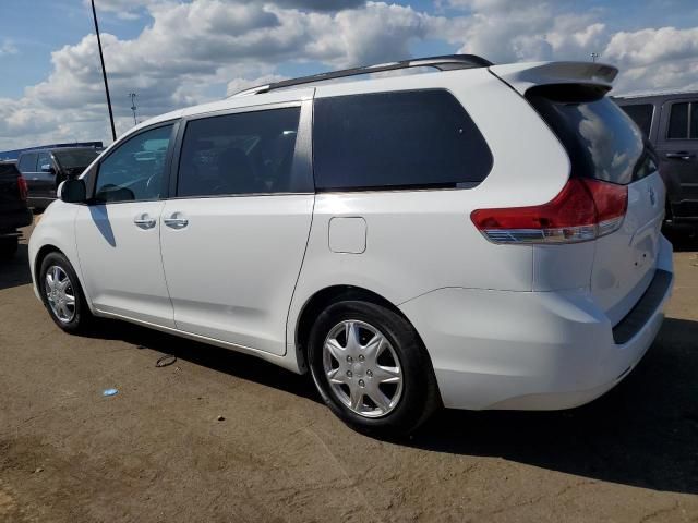 2013 Toyota Sienna XLE