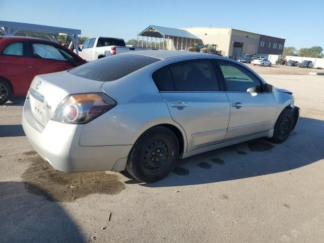 2010 Nissan Altima Base