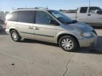 2005 Chrysler Town & Country