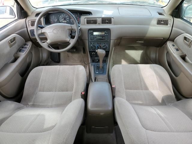 2000 Toyota Camry CE