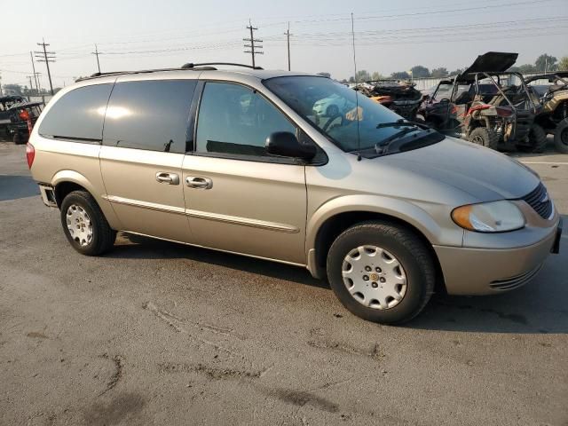 2002 Chrysler Town & Country LX