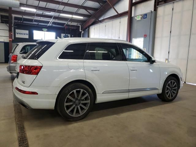 2017 Audi Q7 Premium Plus