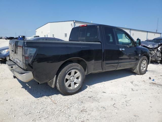 2004 Nissan Titan XE