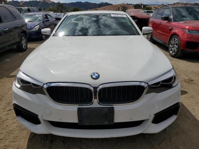 2019 BMW 530E