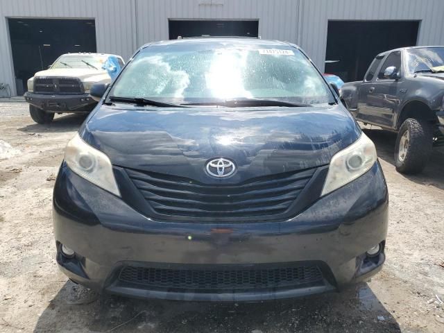 2011 Toyota Sienna Base