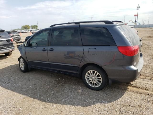 2008 Toyota Sienna XLE