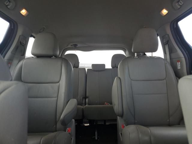 2017 Toyota Sienna XLE