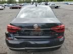 2017 Volkswagen Passat R-Line