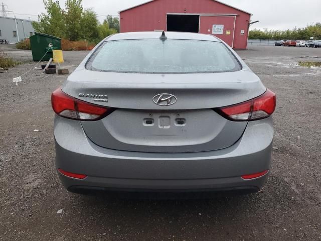 2015 Hyundai Elantra SE