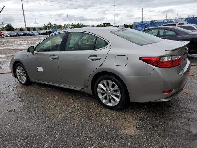 2015 Lexus ES 300H