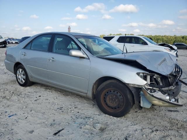 2005 Toyota Camry LE