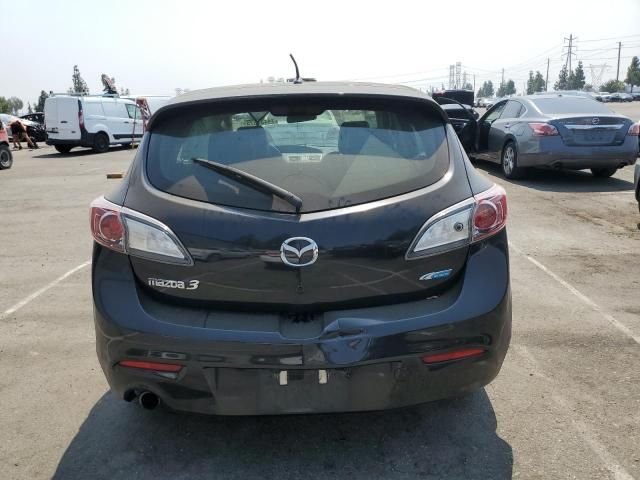 2013 Mazda 3 I