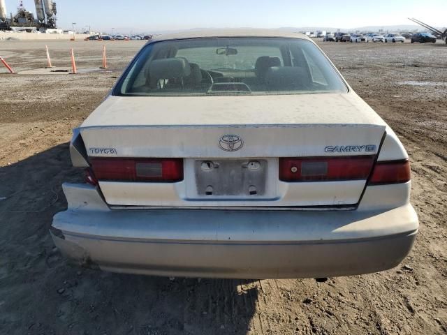 1999 Toyota Camry LE