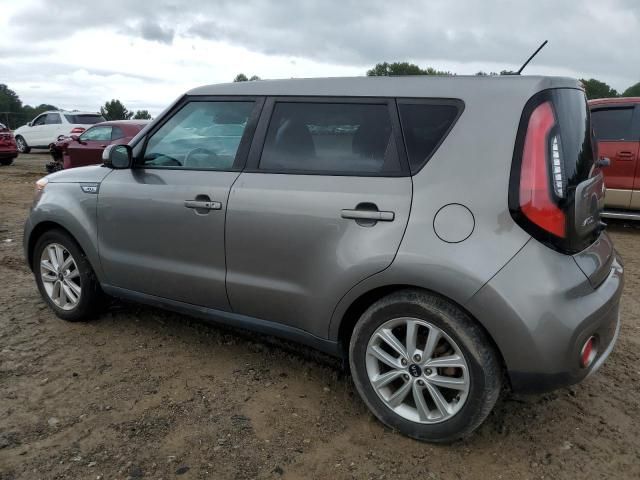 2018 KIA Soul +