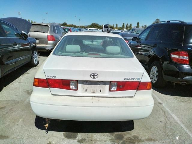 2000 Toyota Camry CE