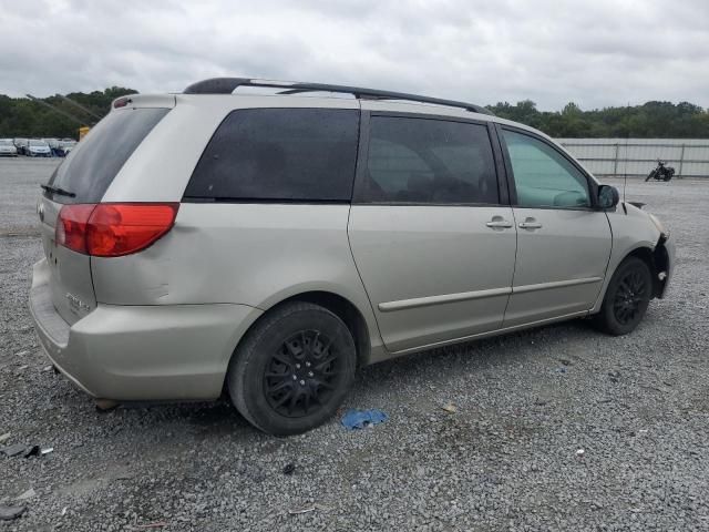 2007 Toyota Sienna CE