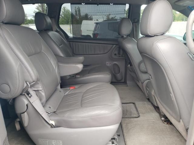 2008 Toyota Sienna XLE