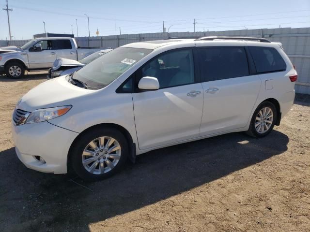 2015 Toyota Sienna XLE