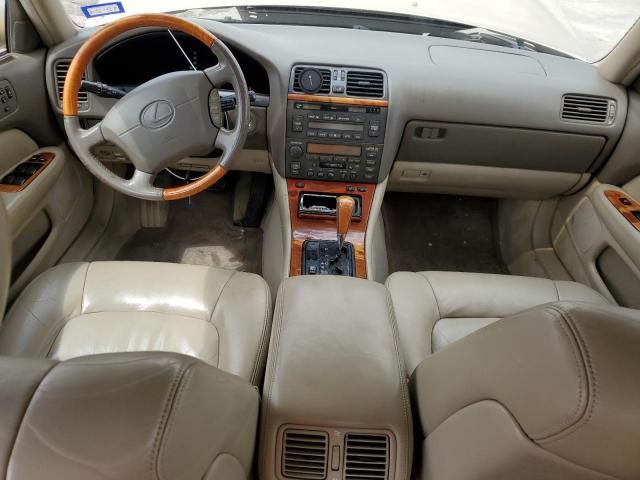 1999 Lexus LS 400