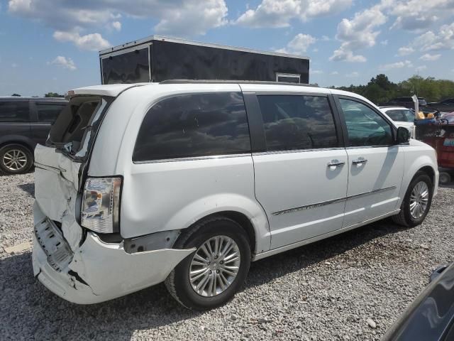 2015 Chrysler Town & Country Touring L