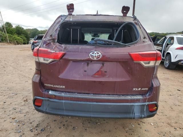 2017 Toyota Highlander SE