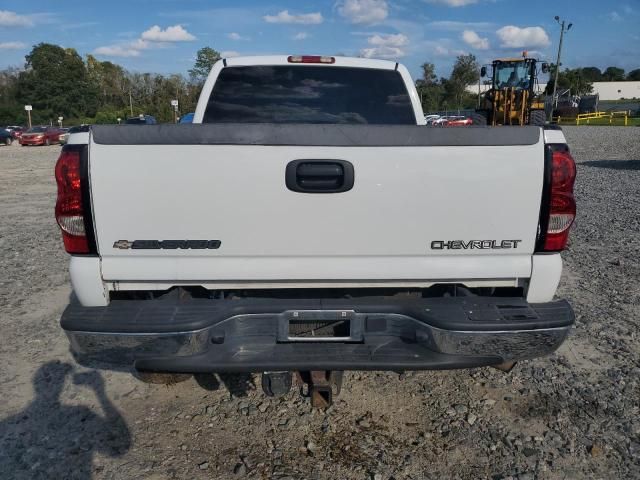 2004 Chevrolet Silverado C2500 Heavy Duty