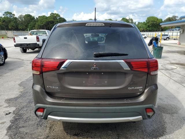 2016 Mitsubishi Outlander SE