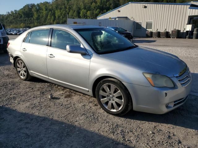 2005 Toyota Avalon XL