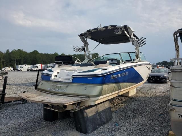 2012 Mastercraft Craft Boat