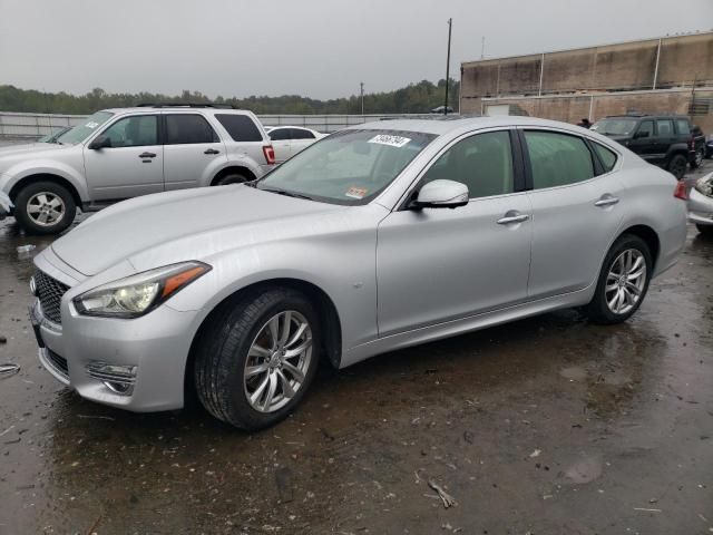 2015 Infiniti Q70 3.7