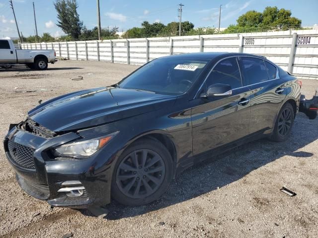 2017 Infiniti Q50 Premium