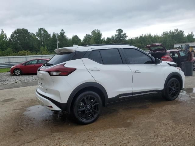 2023 Nissan Kicks SR