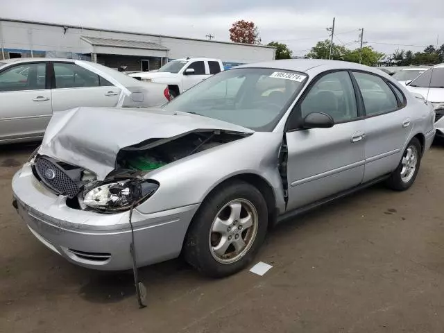 2007 Ford Taurus SE