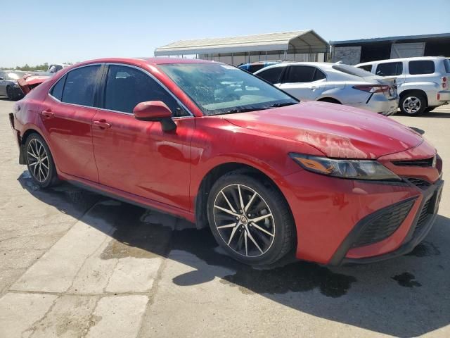 2021 Toyota Camry SE