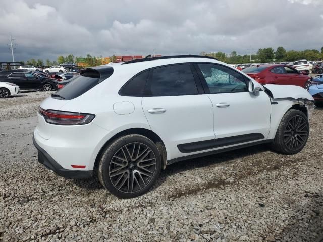 2022 Porsche Macan