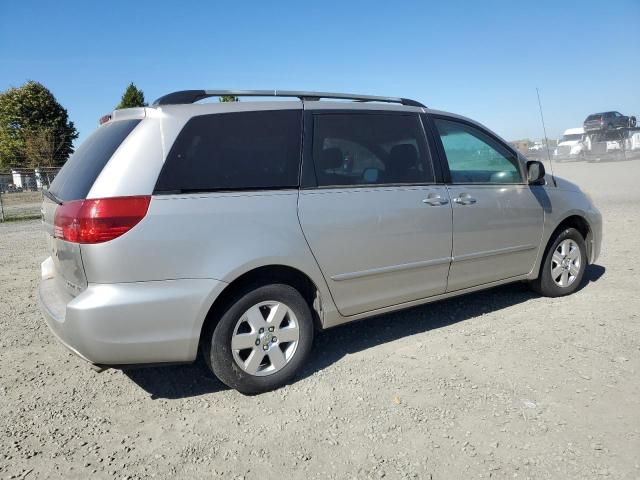 2005 Toyota Sienna CE