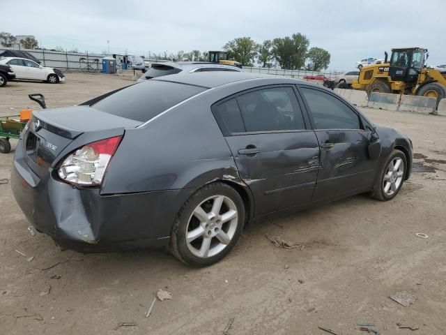 2005 Nissan Maxima SE