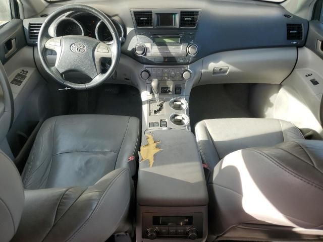 2010 Toyota Highlander SE