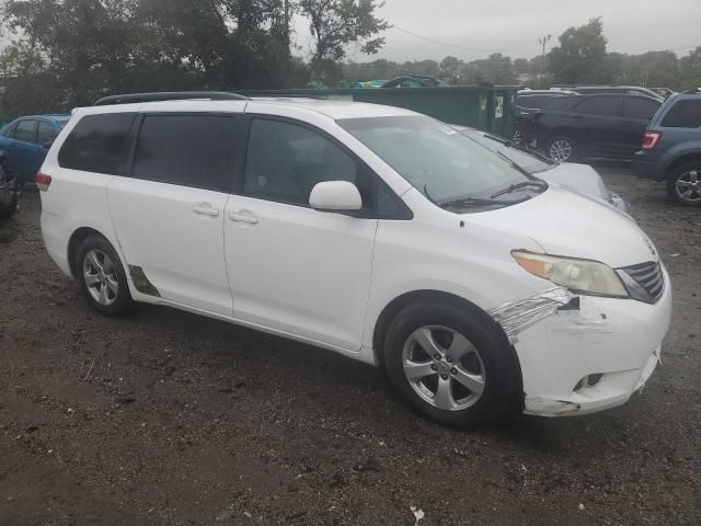 2011 Toyota Sienna LE