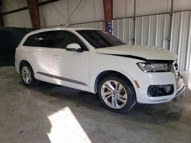 2019 Audi Q7 Premium Plus