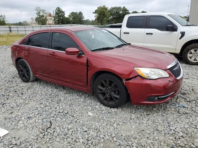 2013 Chrysler 200 Limited