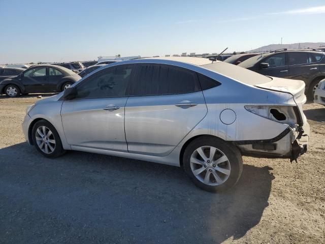 2013 Hyundai Accent GLS