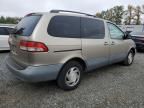 2001 Toyota Sienna LE