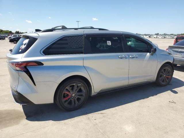 2023 Toyota Sienna XSE