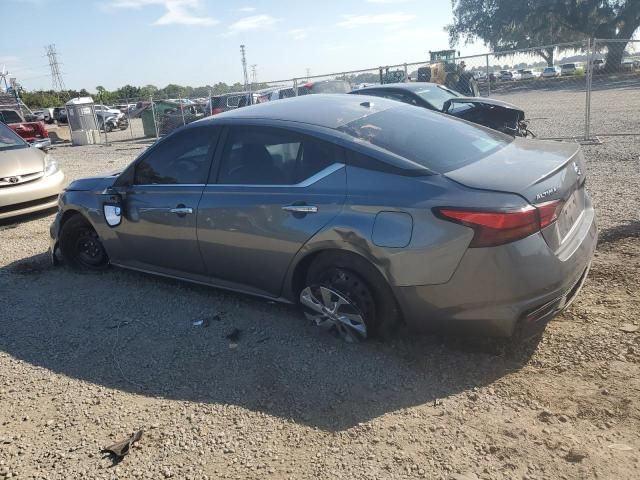 2019 Nissan Altima S