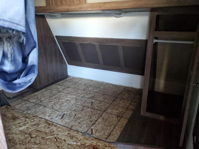 2015 Coleman Travel Trailer