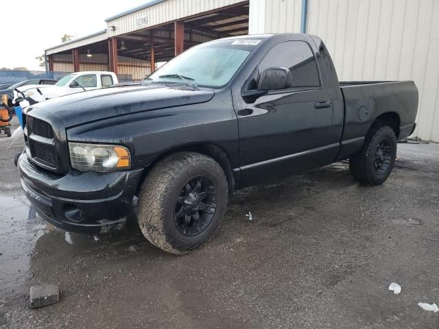 2004 Dodge RAM 1500 ST